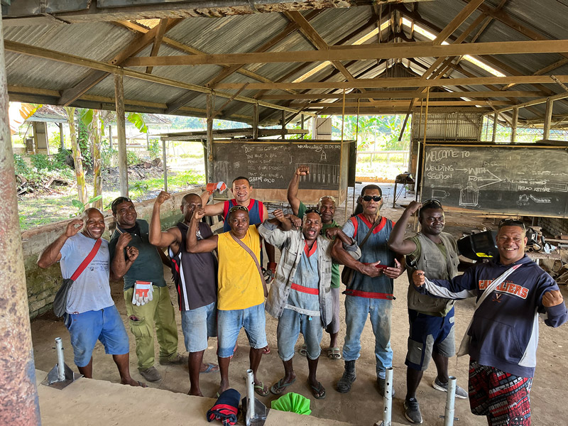 Program to help prisoners through welding